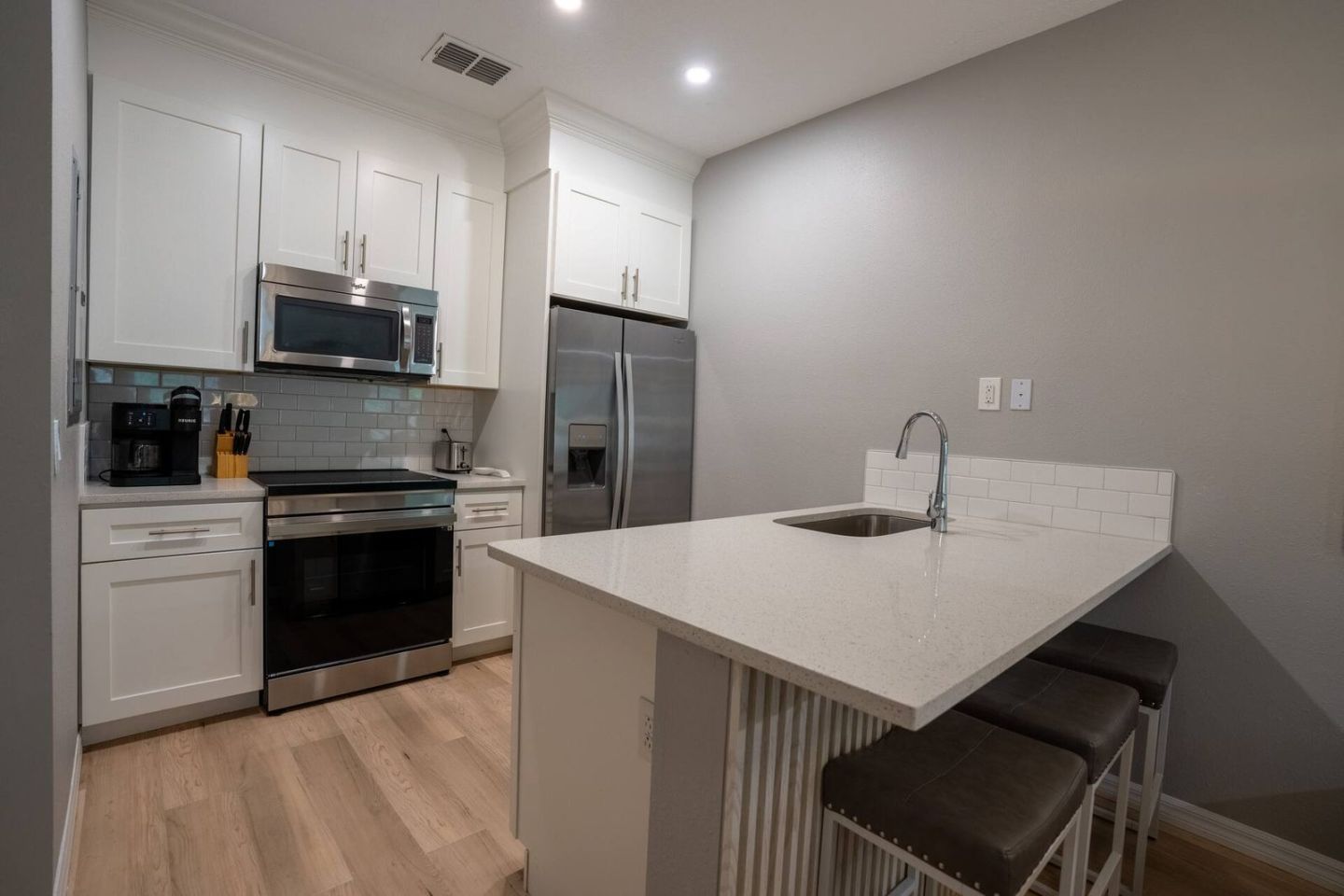 Cozy Three Bedroom — Kitchen